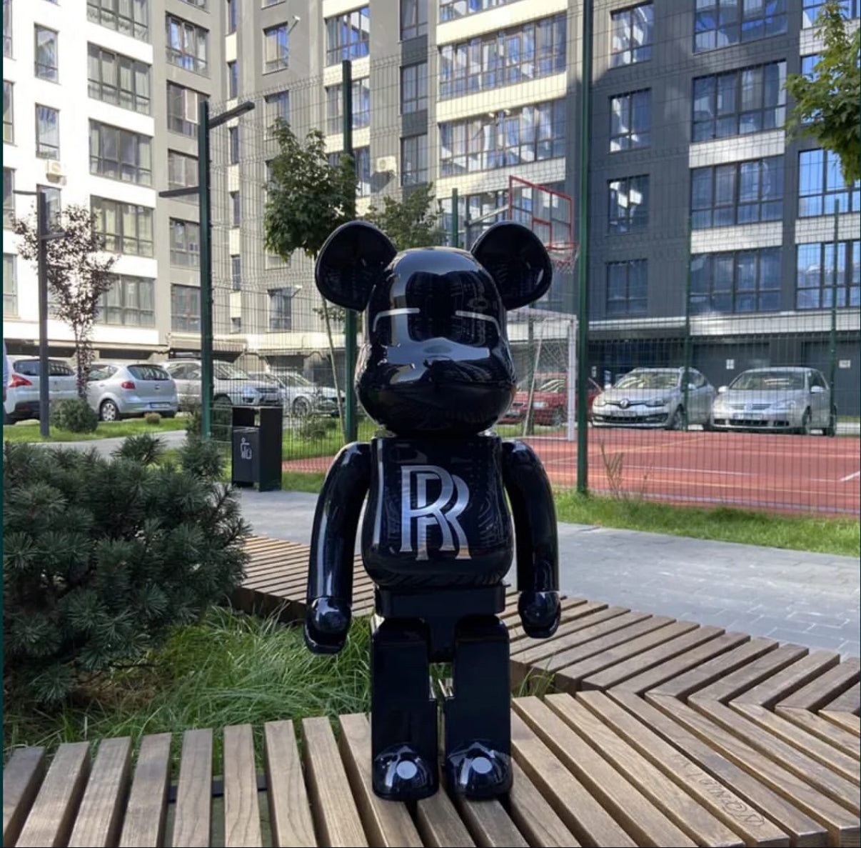 1000% BEARBRICK - ROLLS ROYCE LIMITED EDITION